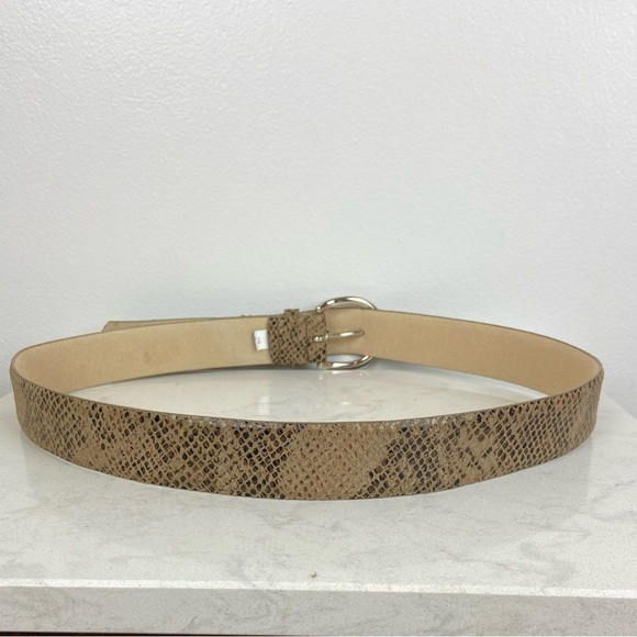 Reptile Embossed Genuine Leather Belt - Picture 5 of 8